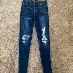 SUMMER CLOSET CLEANOUT: american eagle dark wash skinny jeans